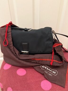 Vintage 2002 Coach Black Nylon Shoulder Bag Leather Trim
